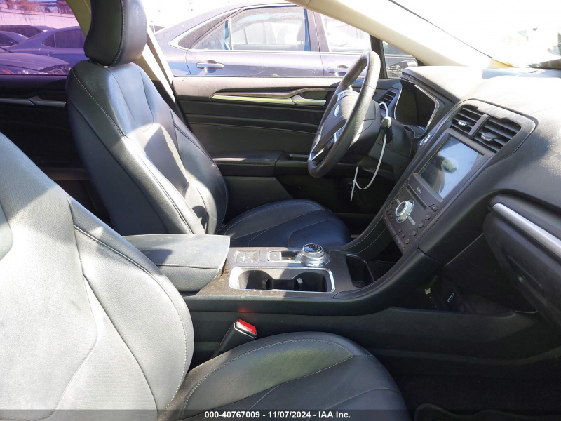 Ford Fusion Energi Titanium 2017 Gray 2.0L