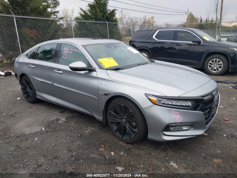 Honda Accord Hybrid Touring 2018 Silver 2.0L