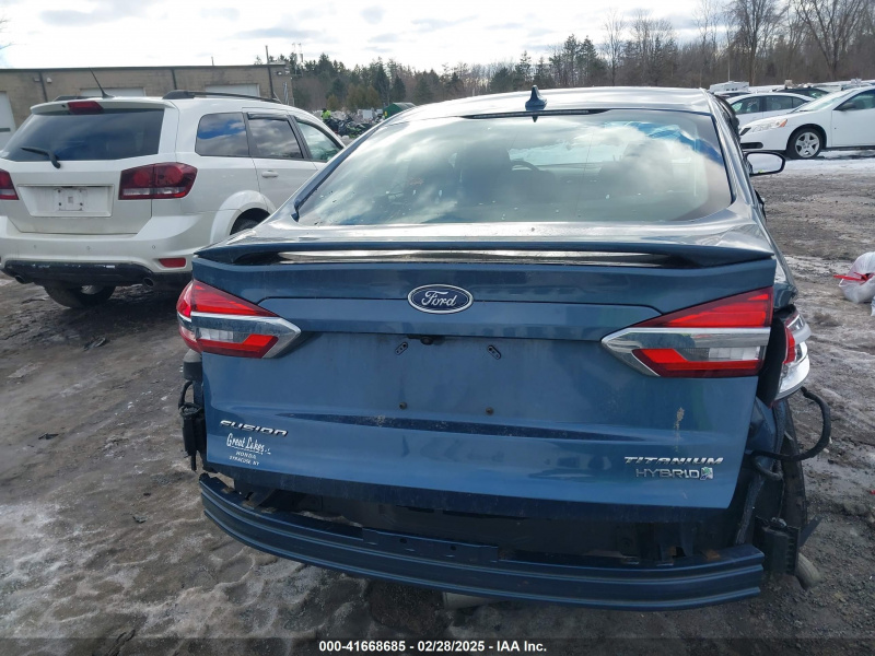 Ford Fusion Hybrid Titanium 2019 Blue 2.0L