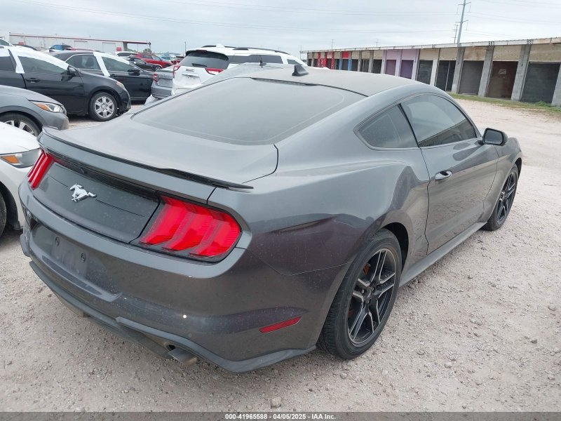 Ford Mustang Ecoboost Fastback 2021 Gray 2.3L