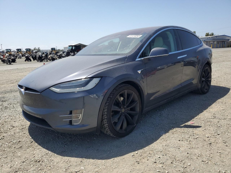 Tesla Model X 2019 Gray