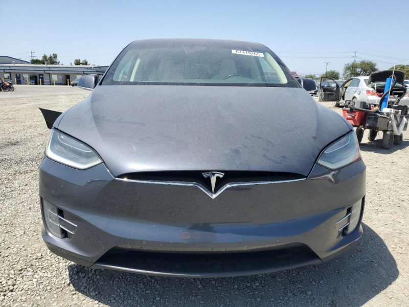 Tesla Model X 2019 Gray