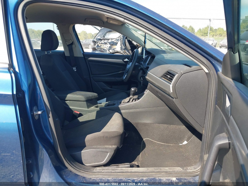 Volkswagen Jetta 1.4T S 2019 Blue 1.4L