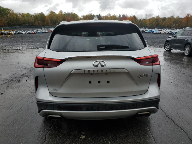 Infiniti Qx50 Essential 2019 Silver 2.0L