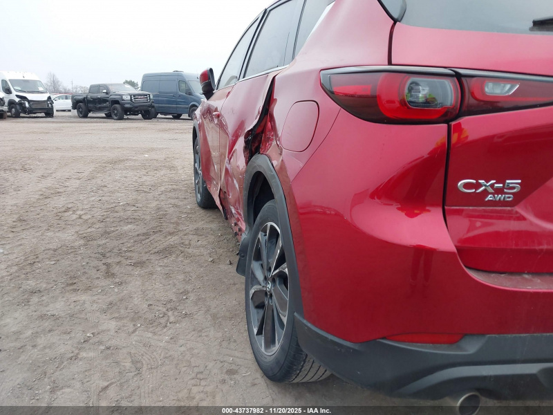 Mazda Cx-5 2.5 S Premium 2023 Red 2.5L