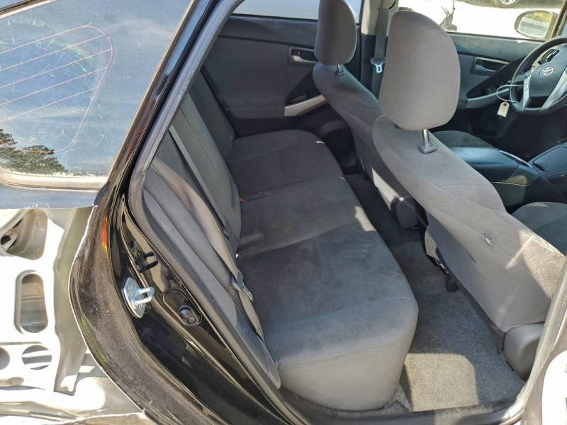 Toyota Prius 2015 Black 1.8L