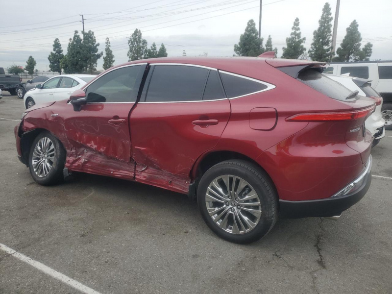 Toyota Venza Le 2021 Red 2.5L