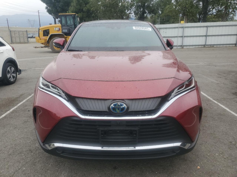 Toyota Venza Le 2021 Red 2.5L