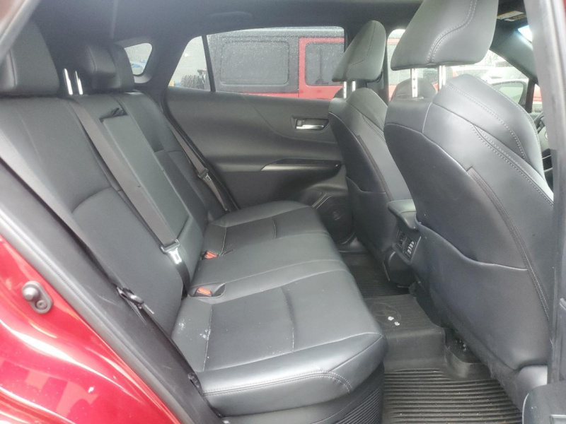 Toyota Venza Le 2021 Red 2.5L