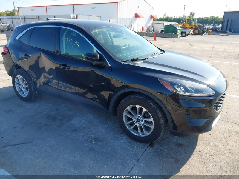 Ford Escape Se Hybrid 2021 Black 2.5L