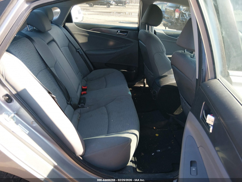 Hyundai Sonata Hybrid 2012 Silver 2.4L 