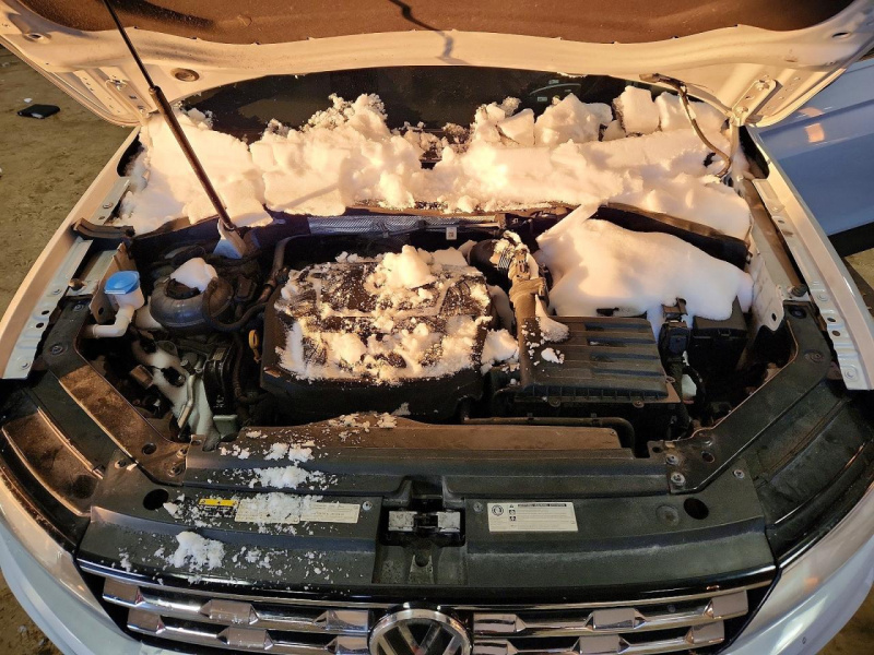 Volkswagen Tiguan Se 2019 White 2.0L