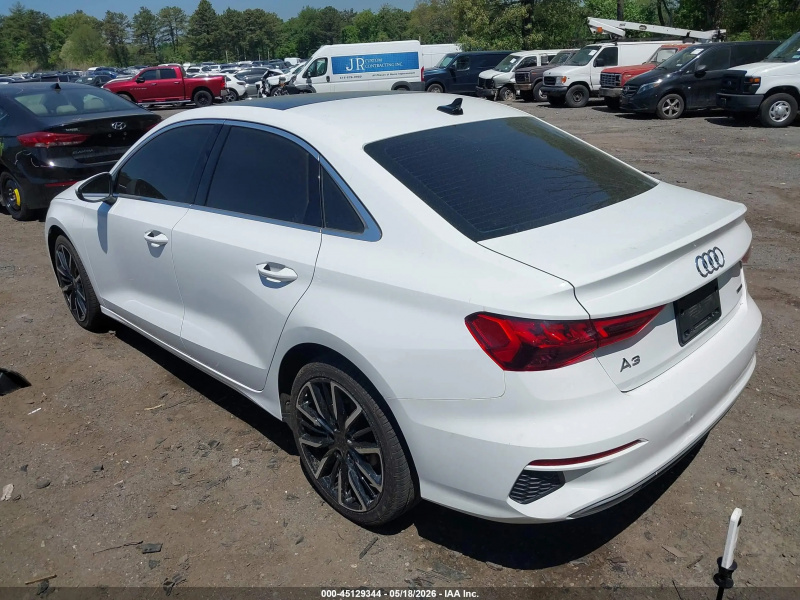 Audi A3 Premium 40 Tfsi Quattro S Tronic 2022 White 2.0L
