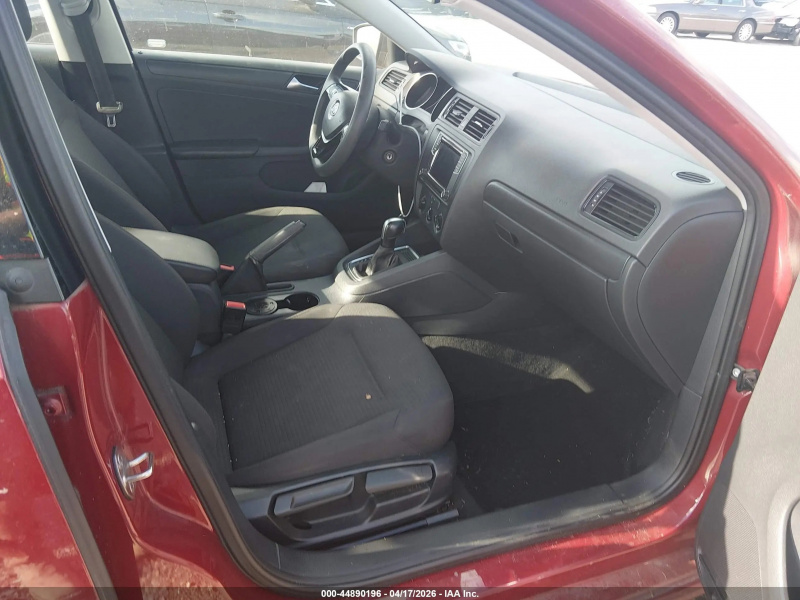 Volkswagen Jetta 1.4T S 2016 Red 1.4L