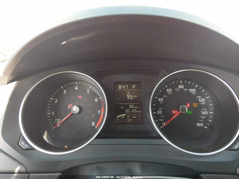 Volkswagen Jetta 1.4T S 2016 Red 1.4L