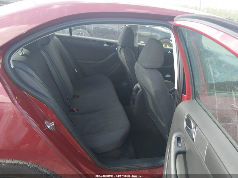 Volkswagen Jetta 1.4T S 2016 Red 1.4L