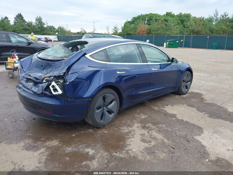 Tesla Model 3 2018 Blue