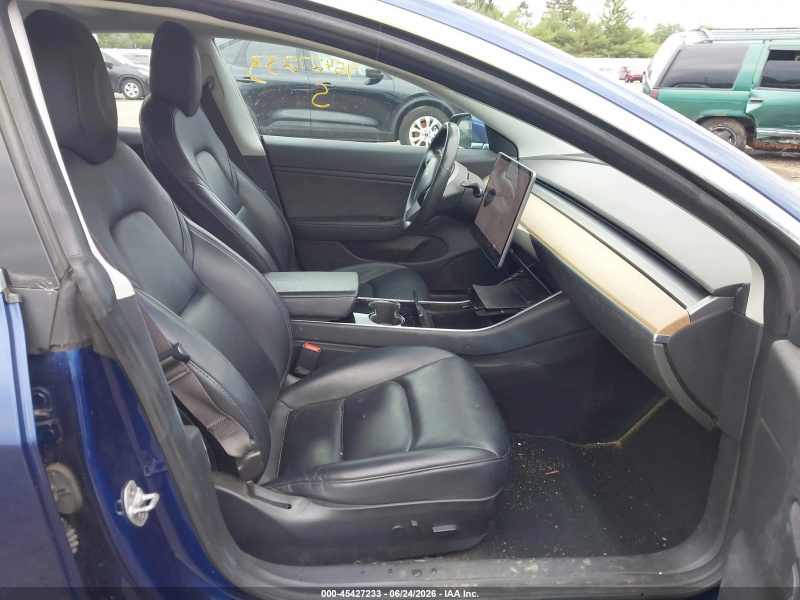 Tesla Model 3 2018 Blue