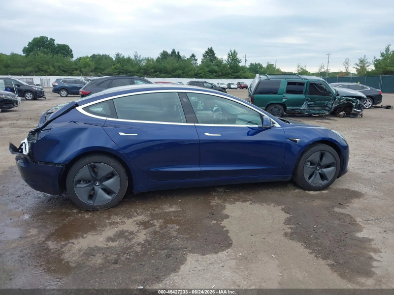 Tesla Model 3 2018 Blue