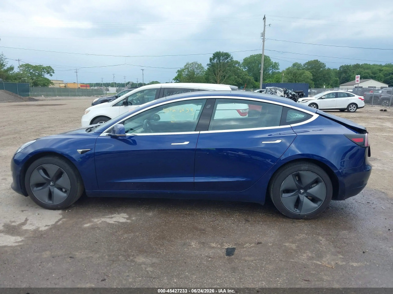 Tesla Model 3 2018 Blue