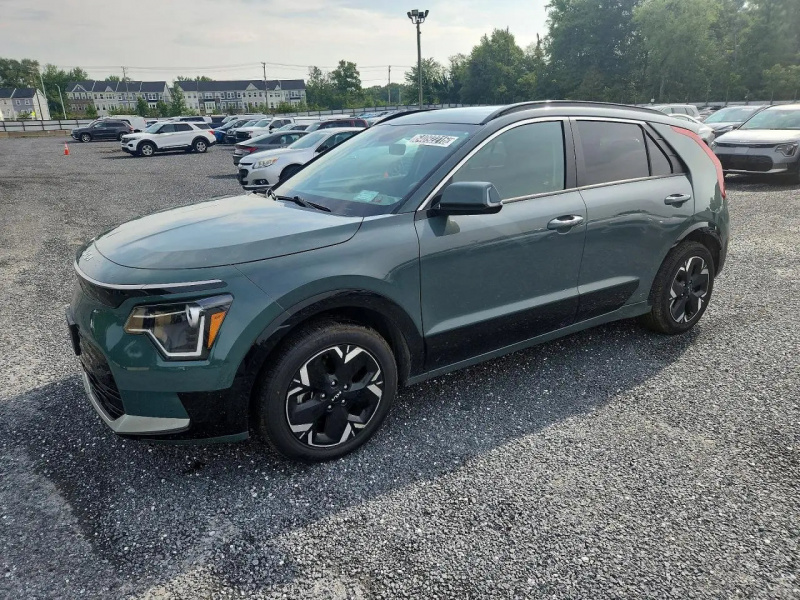Kia Niro Wind 2023 Green