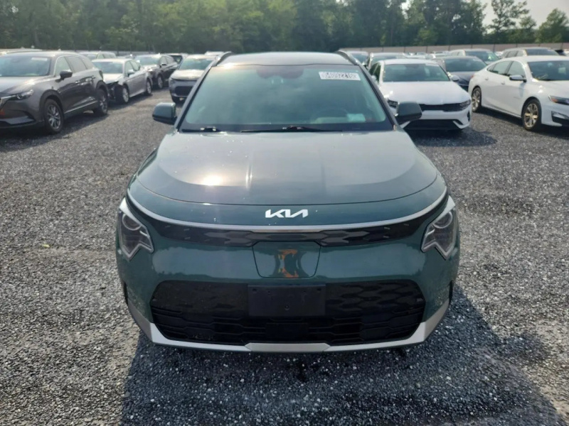 Kia Niro Wind 2023 Green