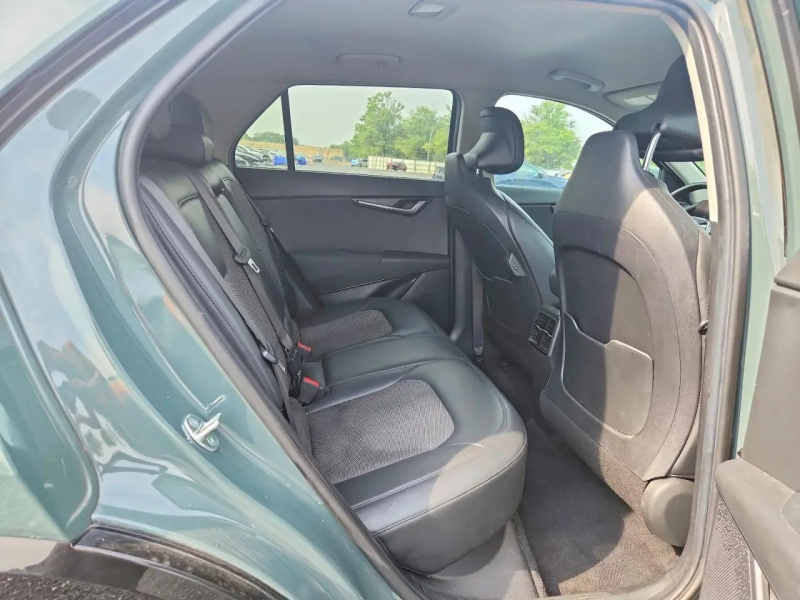 Kia Niro Wind 2023 Green