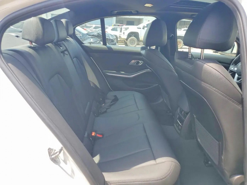 Bmw 330Xi 2020 White 2.0L