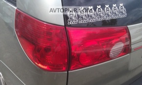 Фонарь внешний крыло левый Toyota Sienna 04-10