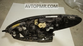 Фара передняя правая в сборе Lexus ES330 05-06 ксенон