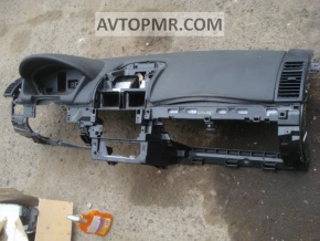 Conducta de aer stânga Mitsubishi Galant 04-12