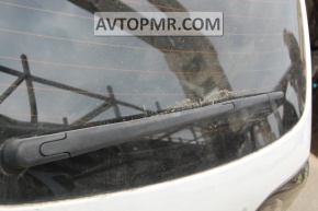 Поводок заднего дворника Mazda3 03-09