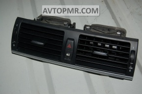 Дефлектор воздуховода центральный BMW X5 E70 07-09