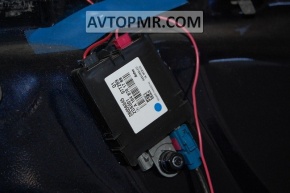 Amplificator de antenă Mercedes X164 GL