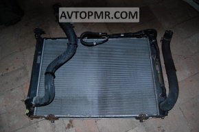 Furtunul de răcire inferior Toyota Sienna 04-10