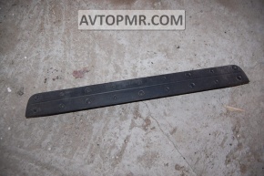 Capacul pragului din față dreapta exterior Lexus IS200 IS300 99-05 negru.