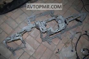 Panoul frontal inferior al torpedo Toyota Prius 30 10-15