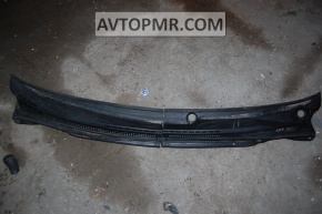 Grila stergatoarelor din plastic pentru Toyota Corolla e12 02-06 5d