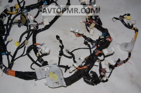 Проводка подкапотная с блоком предохранителей Lexus GX470 03-05