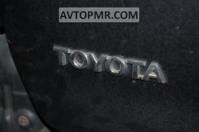 Emblema cu inscripția Toyota pe ușa portbagajului Toyota Sequoia 08-16