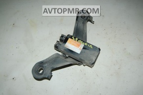 Controlul pompei de combustibil Toyota Sequoia 08-16