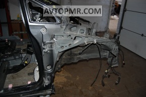 Partea din față dreapta Toyota Prius V 12-17