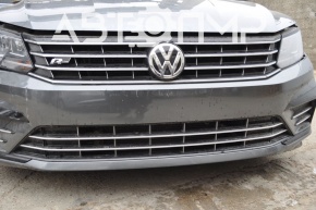 Решетка радиатора grill со значком VW Passat b8 16-19 USA R-Line