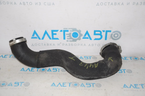 Furtunul intercoolerului dreapta jos pentru Audi A4 B8 08-16 2.0T