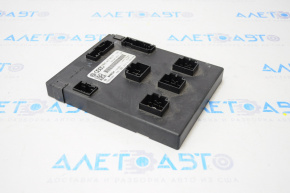 Modulul de control al confortului corpului la bordul Audi A4 B8 08-16