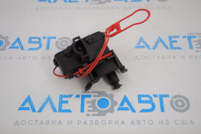 Blocare capac rezervor combustibil Audi Q5 8R 09-17