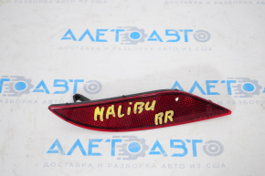 Reflector spate dreapta Chevrolet Malibu 16- fără capace de evacuare.