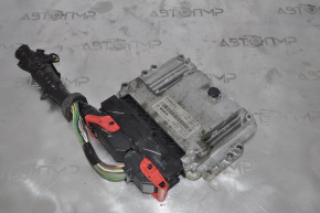 Modulul ECU al motorului Ford Focus mk3 11-18 2.0