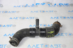 Racordul de răcire inferior Ford Fusion mk5 13-14 1.6T cutie de viteze automată