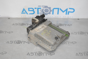 Modulul ECU al motorului Ford Fusion mk5 13-16 2.0T